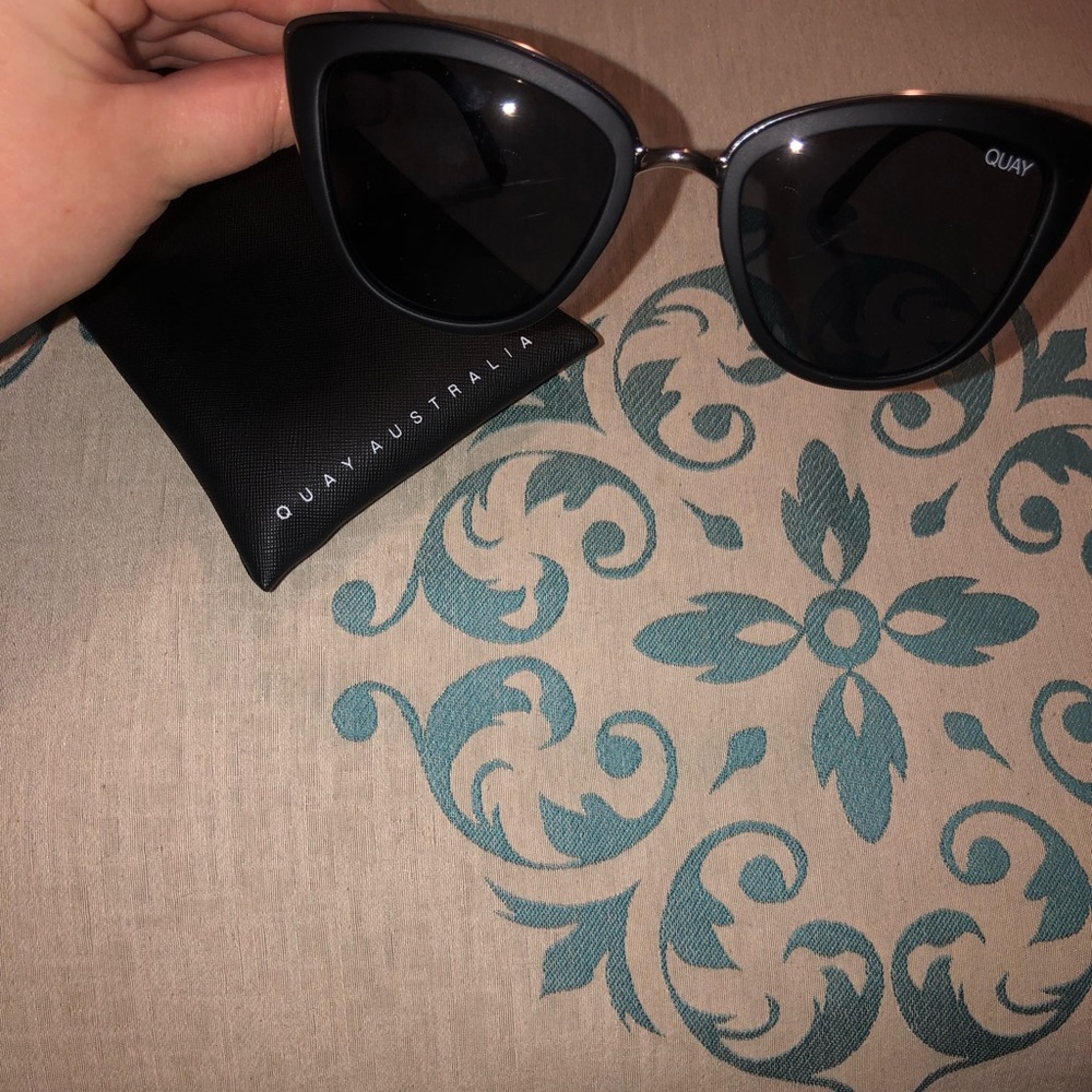Sunglasses - Picture 2 of 4